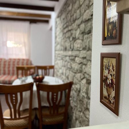 Pjetri House Hotel Berat Kültér fotó