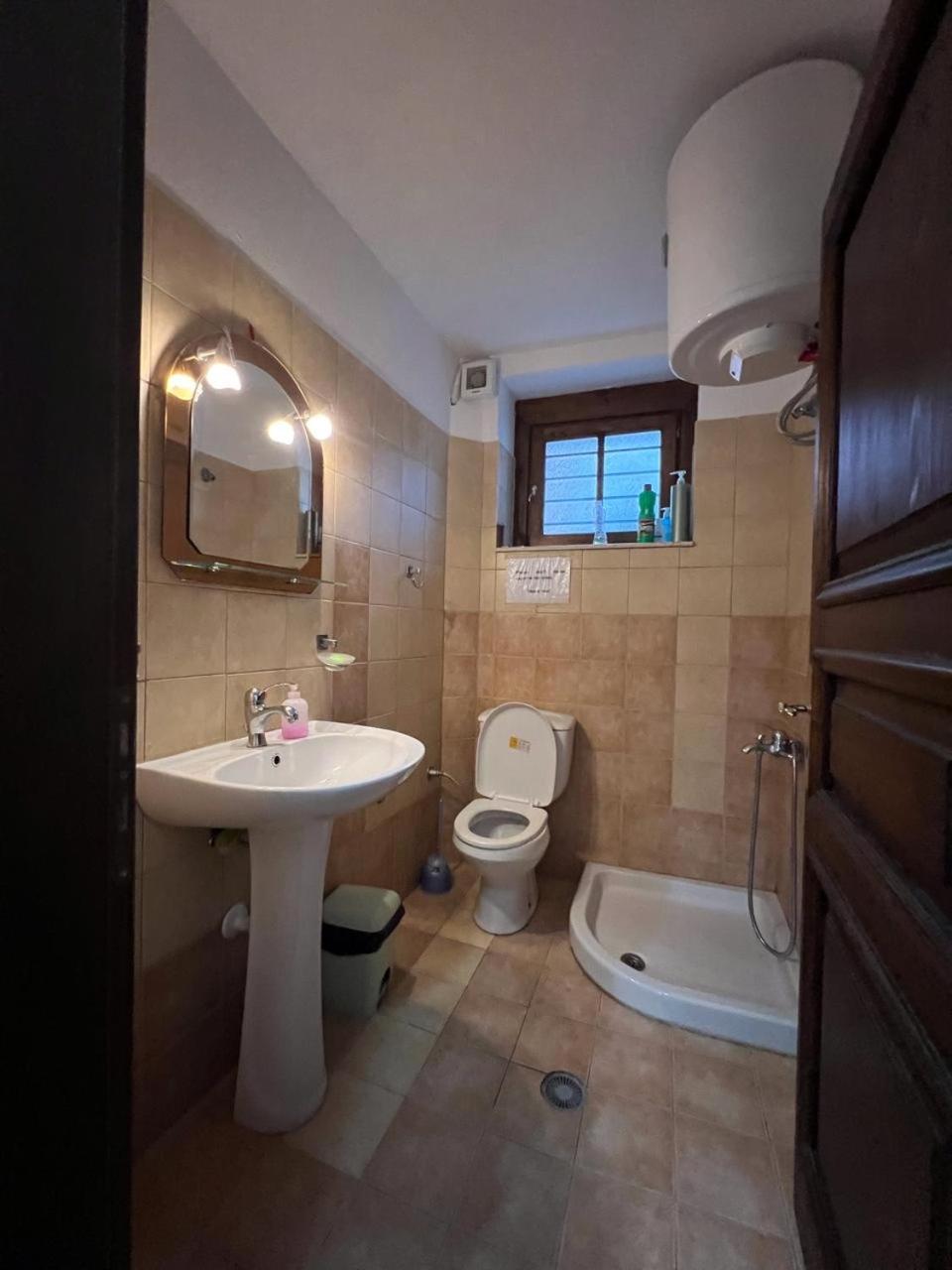 Pjetri House Hotel Berat Kültér fotó