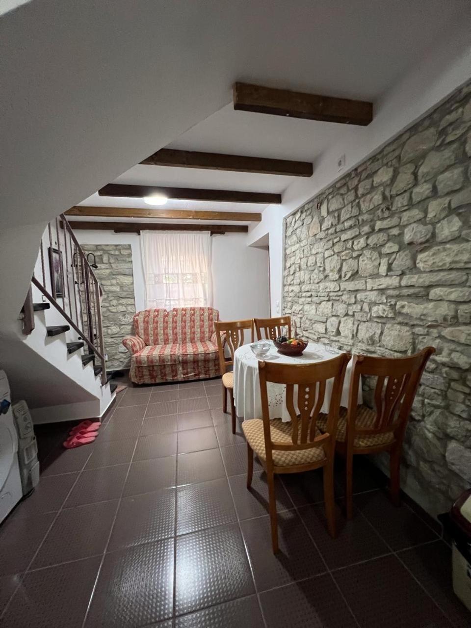 Pjetri House Hotel Berat Kültér fotó