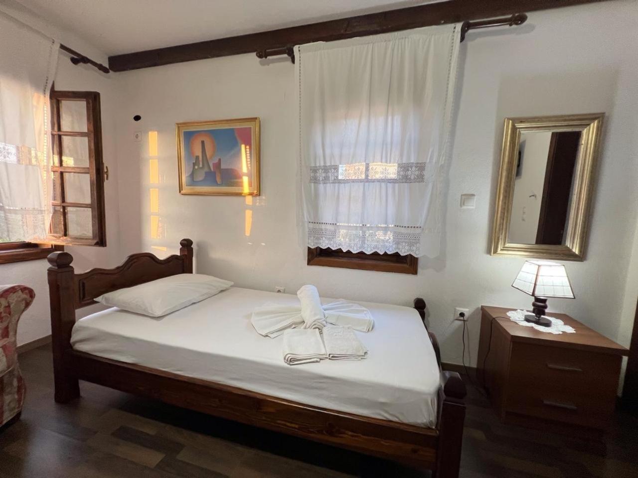 Pjetri House Hotel Berat Kültér fotó